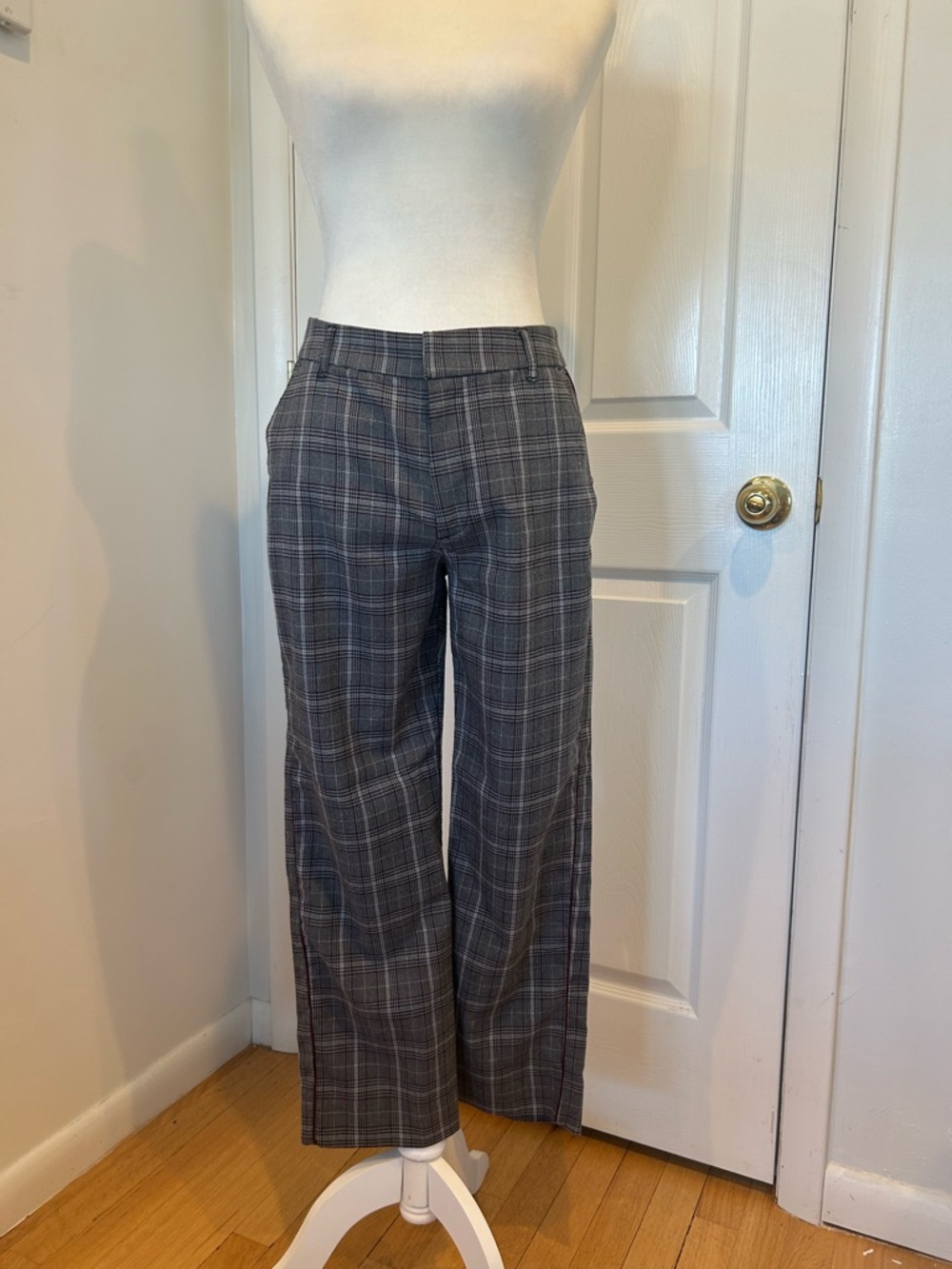 Abercrombie & Fitch Simone High Rise Ankle Flare Gray Plaid Pants
